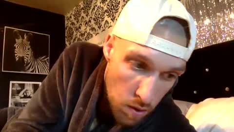 Snapshot of rhino28ab26 chatting on October 1, 12:42 pm Rhino online show from October 1, 12:42 pm