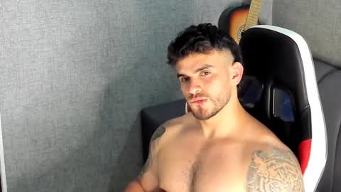 ricardogonzalez666 online show from September 29, 10:27 pm