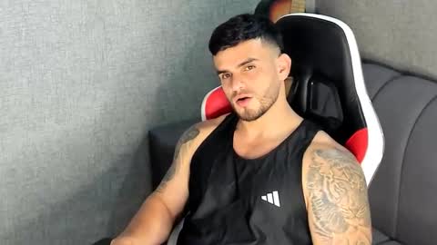 ricardogonzalez666 online show from November 13, 8:02 pm