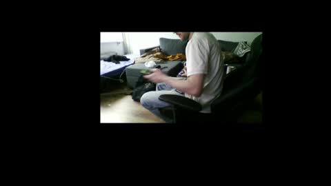 ricciardio online show from April 15, 8:25 am