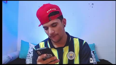 rich and kitty  online show from April 16, 3:39 am