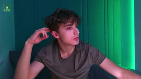 Richard online show from March 5, 3:19 pm