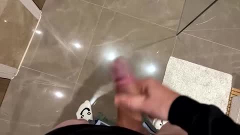 richmondal83 online show from October 21, 9:28 pm