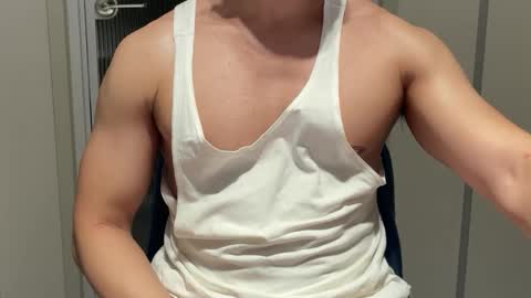 Snapshot of rickman5508542 chatting on January 17, 6:36 pm R online show from January 17, 6:36 pm