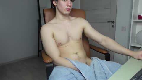 Snapshot of ricky_becko chatting on October 11, 3:49 pm RICKY BECKO online show from October 11, 3:49 pm