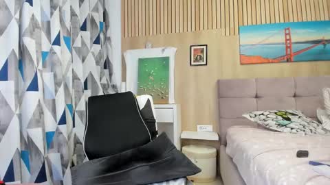 Ricky online show from December 11, 10:37 am