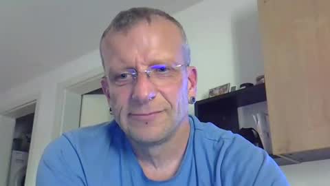 ricogumpi online show from May 9, 7:26 pm