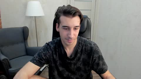 Snapshot of rishu_ chatting on January 14, 10:38 am VAnitas online show from January 14, 10:38 am