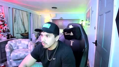 rjman111 online show from December 2, 12:58 am