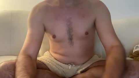 Snapshot of rlggggn42 chatting on September 28, 4:49 pm rlggggn42 online show from September 28, 4:49 pm