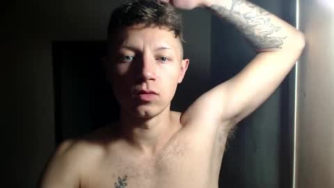 RoastingCorn online show from April 19, 3:50 am