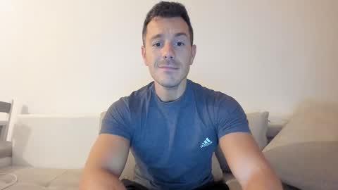 roberto4ever online show from February 6, 4:53 am