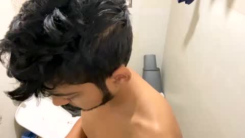 Snapshot of robertsalia220 chatting on December 26, 4:10 am Robertsalia online show from December 26, 4:10 am