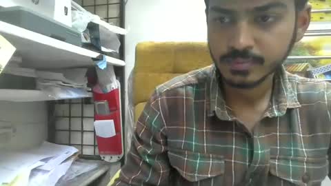 Snapshot of robertsalia220 chatting on December 24, 12:11 pm Robertsalia online show from December 24, 12:11 pm