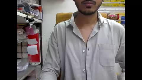 Snapshot of robertsalia220 chatting on September 15, 1:12 pm Robertsalia online show from September 15, 1:12 pm