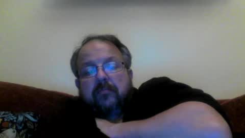 Snapshot of robx32 chatting on December 9, 10:48 pm Rob online show from December 9, 10:48 pm