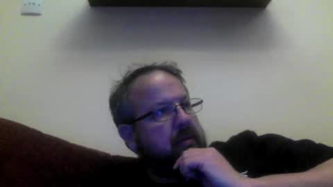 Snapshot of robx32 chatting on December 22, 11:42 pm Rob online show from December 22, 11:42 pm