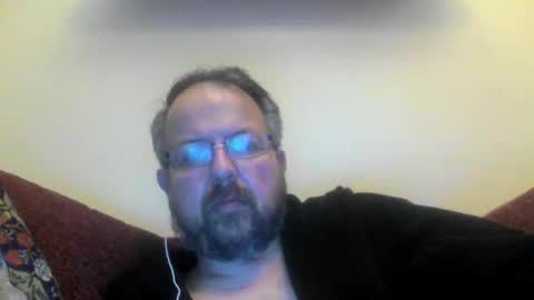 Snapshot of robx32 chatting on February 21, 10:37 pm Rob online show from February 21, 10:37 pm