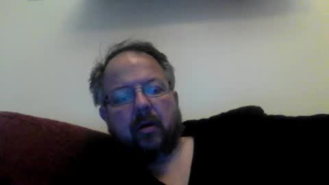 Snapshot of robx32 chatting on March 6, 8:41 am Rob online show from March 6, 8:41 am