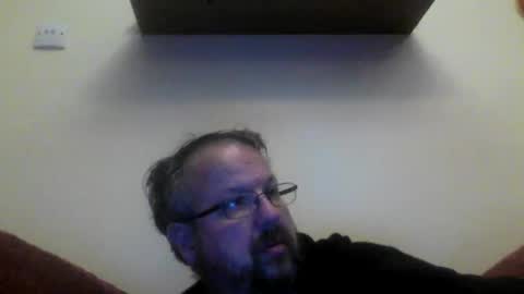 Snapshot of robx32 chatting on January 19, 10:17 pm Rob online show from January 19, 10:17 pm