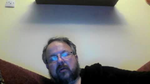 Snapshot of robx32 chatting on January 26, 1:41 am Rob online show from January 26, 1:41 am