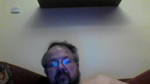 Snapshot of robx32 chatting on January 28, 12:05 am Rob online show from January 28, 12:05 am