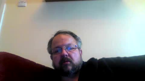 Snapshot of robx32 chatting on January 7, 11:14 pm Rob online show from January 7, 11:14 pm