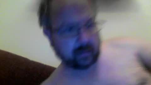 Snapshot of robx32 chatting on December 7, 11:23 pm Rob online show from December 7, 11:23 pm