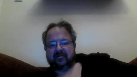Snapshot of robx32 chatting on December 8, 11:14 am Rob online show from December 8, 11:14 am