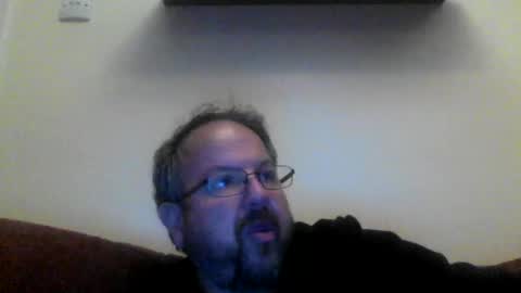 Snapshot of robx32 chatting on December 9, 8:00 am Rob online show from December 9, 8:00 am