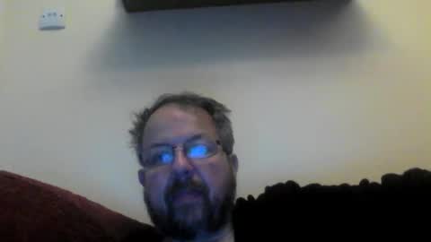 Snapshot of robx32 chatting on February 27, 9:22 am Rob online show from February 27, 9:22 am