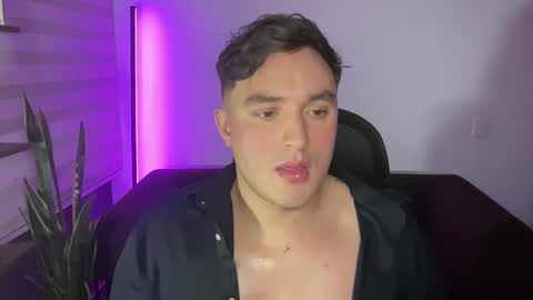 ROBYN online show from February 10, 1:54 am