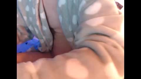 Snapshot of rocka_xx chatting on January 4, 2:04 pm rocka xx online show from January 4, 2:04 pm