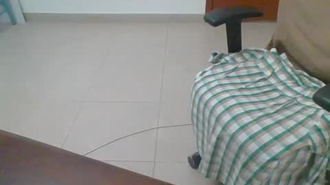 Snapshot of rockysam090 chatting on March 11, 11:37 pm rockysam090 online show from March 11, 11:37 pm