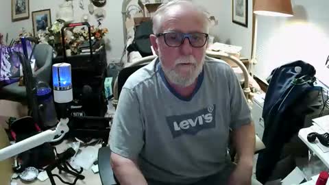 rodhammer60 online show from April 30, 3:02 am