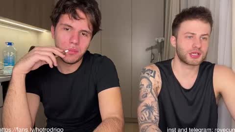 Snapshot of rodrigoveira chatting on February 14, 4:31 pm Rodrigo online show from February 14, 4:31 pm
