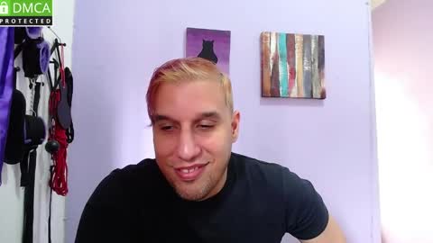 Thiago independent model online show from May 11, 5:43 pm