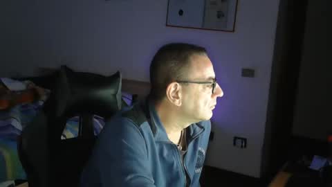 rogerrabbit2023 online show from September 29, 8:59 pm