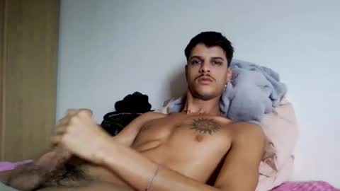 roladocetheusss73 online show from March 5, 12:23 pm