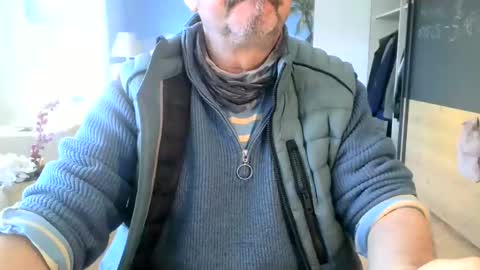 rolandloser1000 online show from February 4, 9:28 am