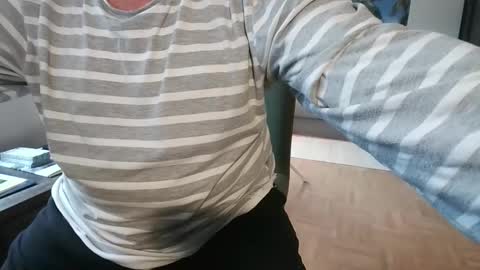 rolandloser1000 online show from September 25, 8:35 am