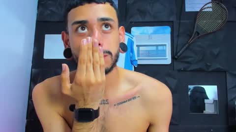 Snapshot of rolo_martinez chatting on September 16, 1:28 am rolo martinez online show from September 16, 1:28 am