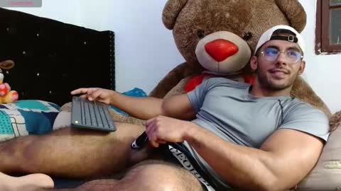 Roman online show from October 8, 8:46 pm