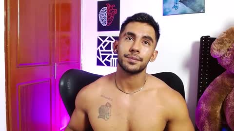 Roman online show from March 10, 6:34 pm