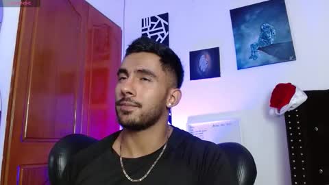 Roman online show from January 13, 8:02 pm