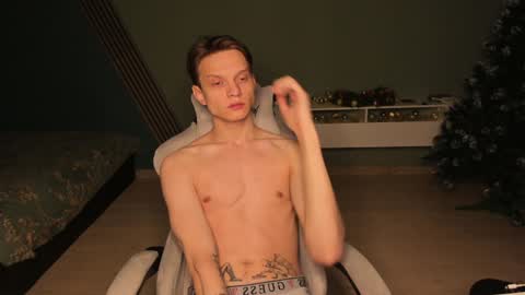 Romeo online show from January 9, 9:05 pm