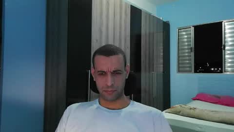 ronny online show from April 21, 9:21 pm