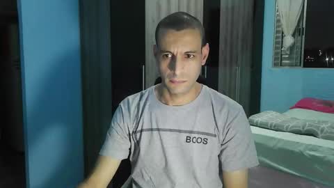 ronny online show from March 12, 9:44 pm