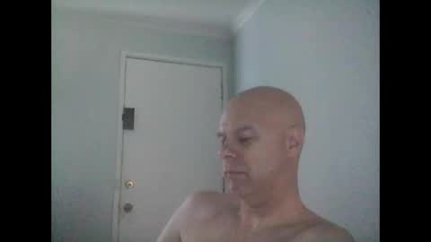 Snapshot of rooboy55 chatting on February 4, 4:16 am rooboy55 online show from February 4, 4:16 am