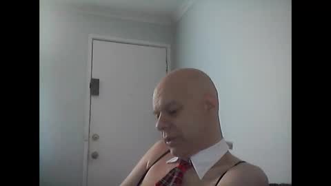 Snapshot of rooboy55 chatting on December 22, 2:17 am rooboy55 online show from December 22, 2:17 am